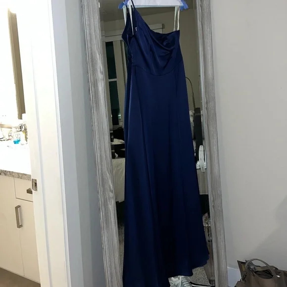 David’s Bridal Crepe-Back Satin One Shoulder Bridesmaid Dress - Picture 4 of 6